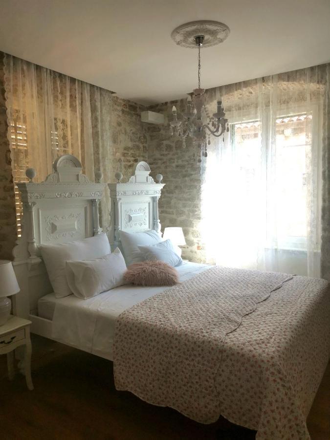 L&L Rooms Royal Šibenik Exteriör bild