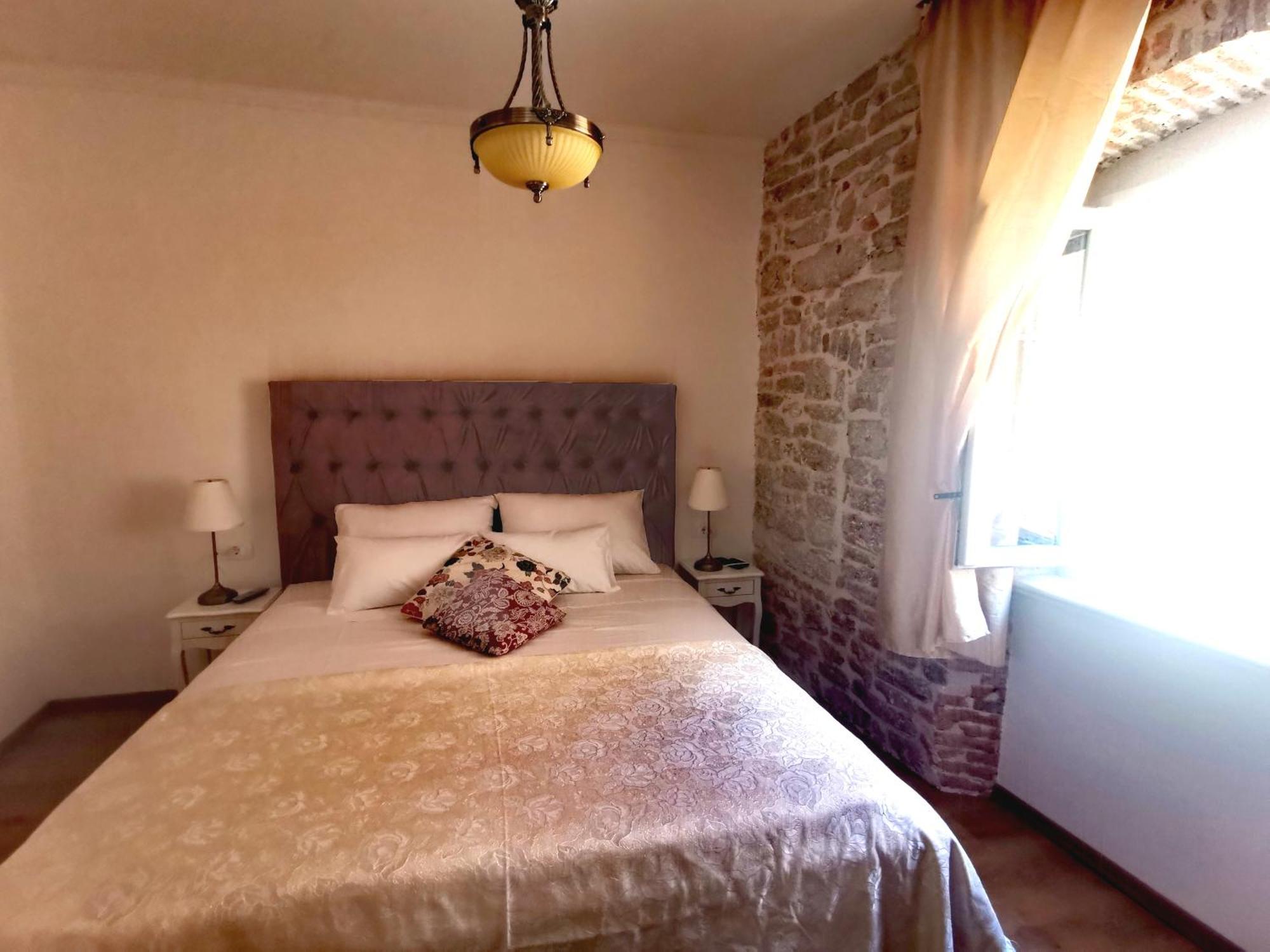L&L Rooms Royal Šibenik Rum bild