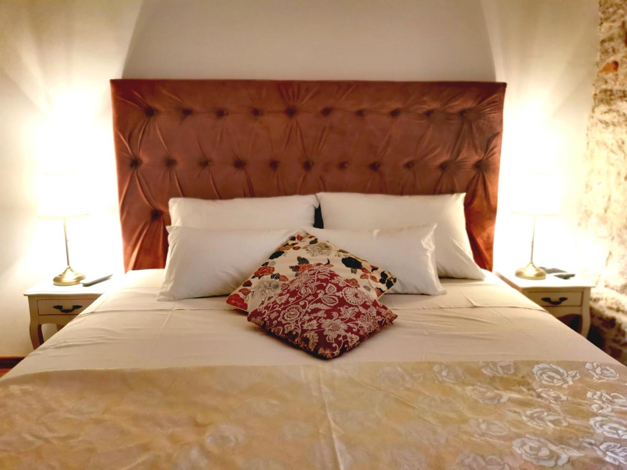 L&L Rooms Royal Šibenik Rum bild