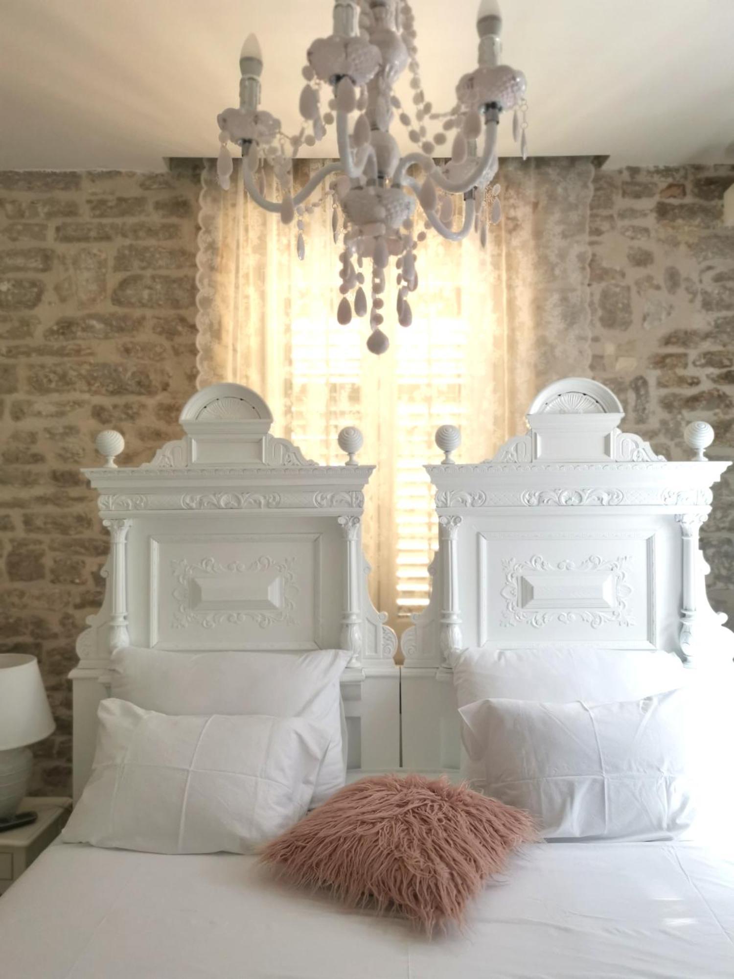 L&L Rooms Royal Šibenik Rum bild