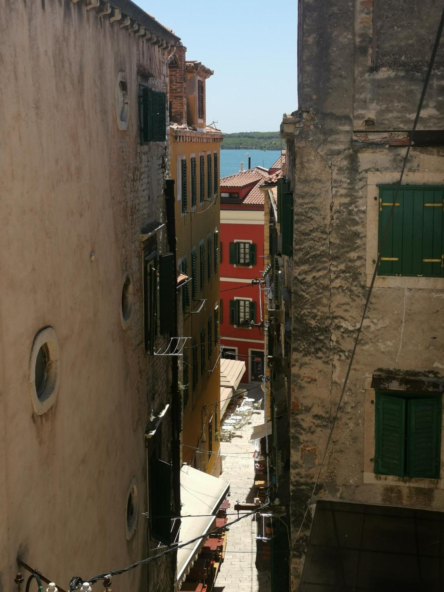 L&L Rooms Royal Šibenik Rum bild