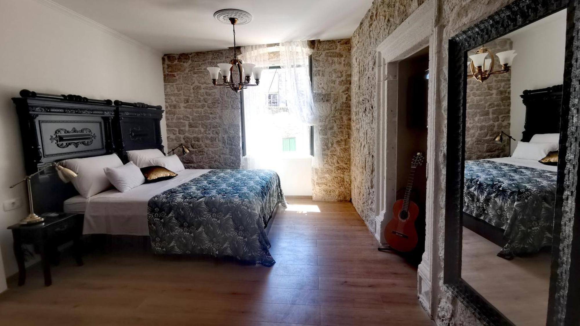 L&L Rooms Royal Šibenik Rum bild